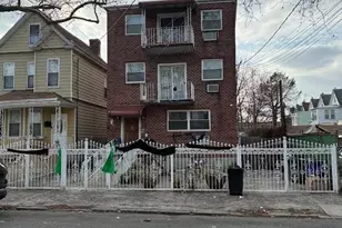 948 E 93rd St, Brooklyn, NY 11236 - Photo 2