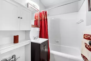 525 W 235th St, Bronx, NY 10463 - Photo 12