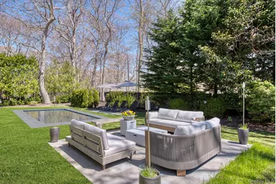 66 Knoll Road, Southampton, NY 11968 - Photo 8