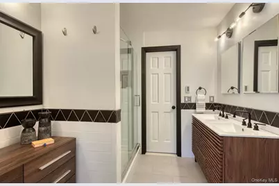 66 Knoll Road, Southampton, NY 11968 - Photo 22