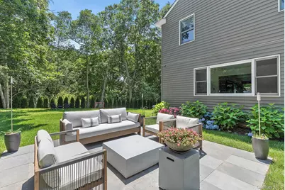 66 Knoll Road, Southampton, NY 11968 - Photo 6