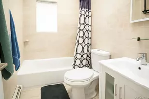 130-05 135th Pl, Ozone Park, NY 11420 - Photo 10