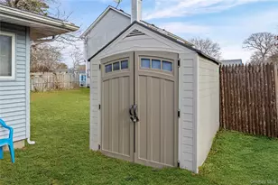 40 Fairview Dr, Shirley, NY 11967 - Photo 18