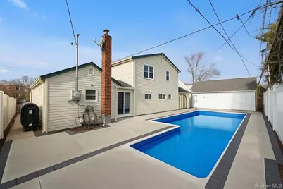 2114 Prospect Avenue, East Meadow, NY 11554 - Photo 28