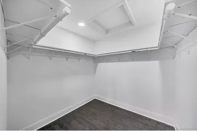 63 Oak Avenue, Huntington Station, NY 11746 - Photo 26