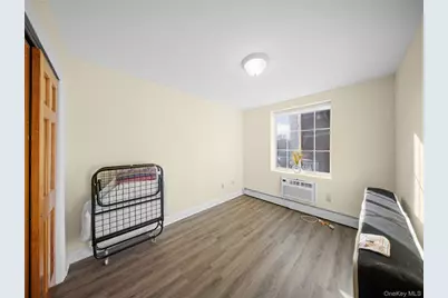 183-26 Booth Memorial Avenue, Fresh Meadows, NY 11365 - Photo 18