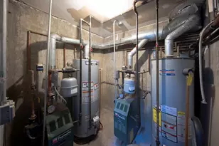 183-26 Booth Memorial Ave, Fresh Meadows, NY 11365 - Photo 26