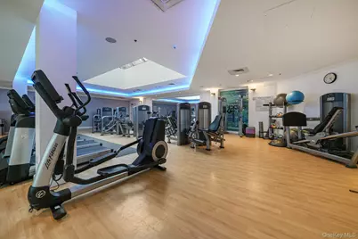 1 Renaissance Square #15E, White Plains, NY 10601 - Photo 22