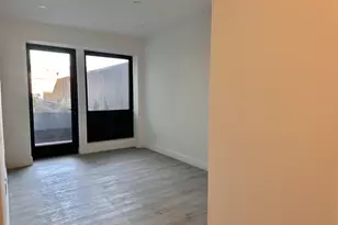 362 W Merrick Rd, Valley Stream, NY 11580 - Photo 4