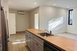 362 W Merrick Rd, Valley Stream, NY 11580 - Photo 8