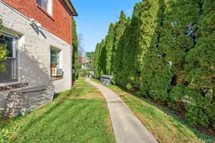 42 Paula Ave, Yonkers, NY 10704 - Photo 18