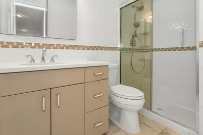 12 Florence Avenue #29A, Freeport, NY 11520 - Photo 14