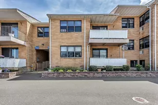 12 Florence Ave, Freeport, NY 11520 - Photo 20