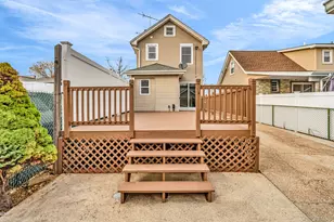 129 Sheridan Ave, Williston Park, NY 11596 - Photo 6