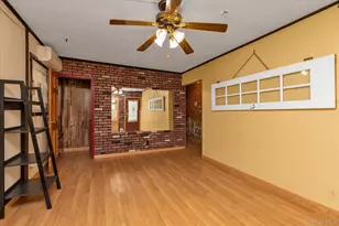 1006 N 7th St, New Hyde Park, NY 11040 - Photo 4