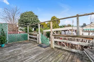 1006 N 7th St, New Hyde Park, NY 11040 - Photo 20