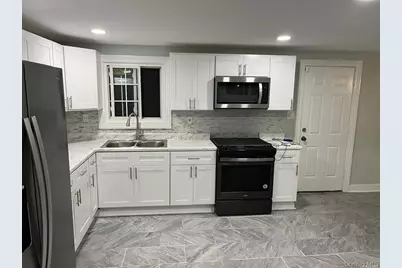 105 S 32nd Street, Wyandanch, NY 11798 - Photo 4