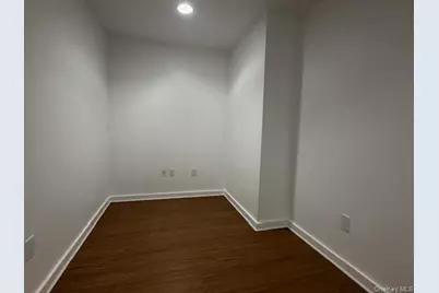 4026 College Point Boulevard #8M, Flushing, NY 11354 - Photo 12