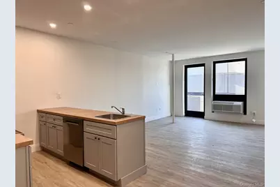 362 W Merrick Road #105, Valley Stream, NY 11580 - Photo 1