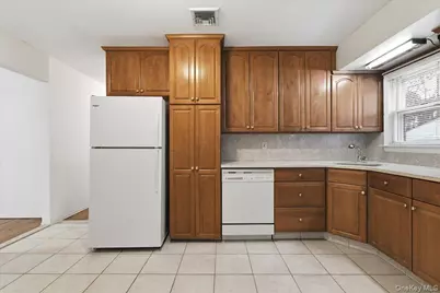 41 Meade Avenue, Bethpage, NY 11714 - Photo 12