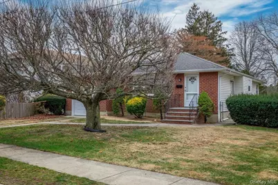 41 Meade Avenue, Bethpage, NY 11714 - Photo 4