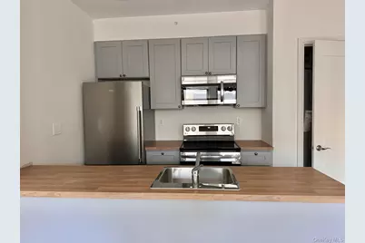 362 W Merrick Road #106, Valley Stream, NY 11580 - Photo 2