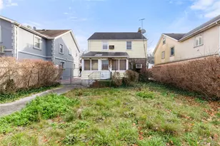 185-47 80th Rd, Jamaica, NY 11432 - Photo 20