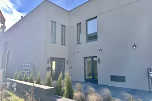 362 W Merrick Rd, Valley Stream, NY 11580 - Photo 6