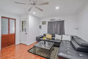 32 Needle Ln, Levittown, NY 11756 - Photo 12