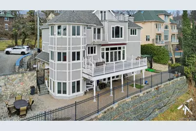 174 Douglas, New York, NY 10304 - Photo 8