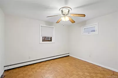 149 Byrd Street, Lindenhurst, NY 11757 - Photo 32