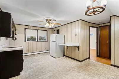 149 Byrd Street, Lindenhurst, NY 11757 - Photo 28