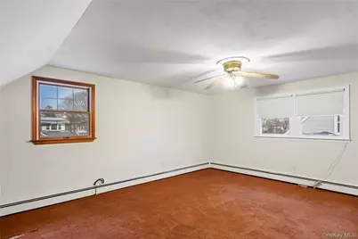 149 Byrd Street, Lindenhurst, NY 11757 - Photo 26