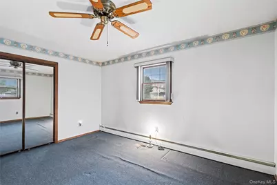 149 Byrd Street, Lindenhurst, NY 11757 - Photo 22