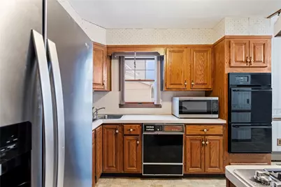 149 Byrd Street, Lindenhurst, NY 11757 - Photo 20