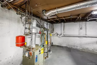 149 Byrd Street, Lindenhurst, NY 11757 - Photo 34