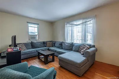 24704 87th Drive, Bellerose, NY 11426 - Photo 4