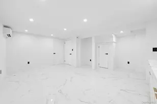 115-39 202nd St, Saint Albans, NY 11412 - Photo 22