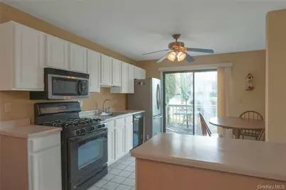 44 Natalie Court, Monroe, NY 10950 - Photo 12