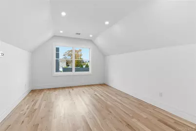 6 Cammerer Avenue, East Rockaway, NY 11518 - Photo 18