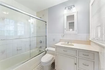 45 Griffen Avenue, Scarsdale, NY 10583 - Photo 26