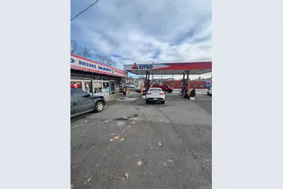 535 Vanderbilt Avenue, New York, NY 10304 - Photo 1