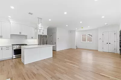 42 Alice Court, East Rockaway, NY 11518 - Photo 8