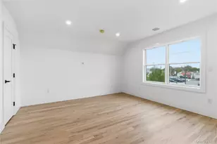 42 Alice Ct, East Rockaway, NY 11518 - Photo 14