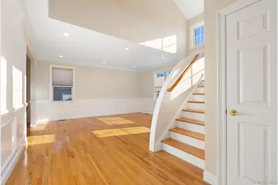 44 Hillwood Place, Yonkers, NY 10710 - Photo 6