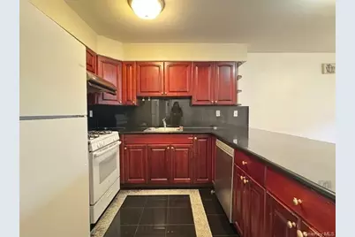 114-67 Taipei Court, College Point, NY 11356 - Photo 14