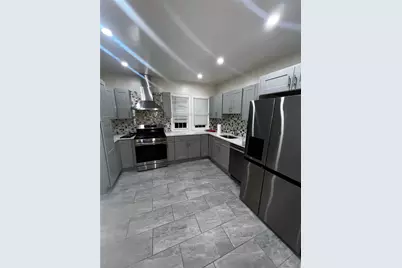 349 Warwick Avenue, Mount Vernon, NY 10553 - Photo 4