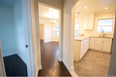 3159 Milburn Avenue #House, Baldwin, NY 11510 - Photo 12