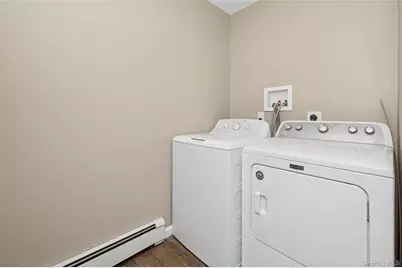 2319 Willow Street, Wantagh, NY 11793 - Photo 16