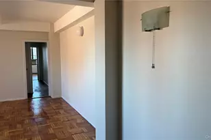 20 Metropolitan Oval, Bronx, NY 10462 - Photo 16